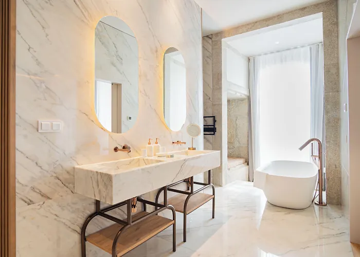 The Lince Santa Clara